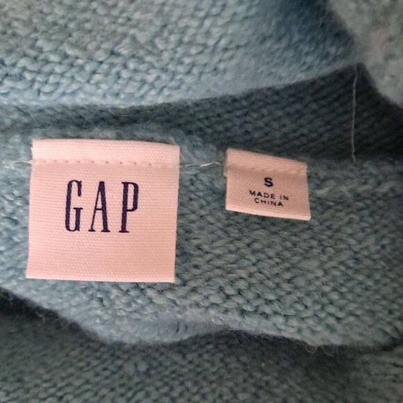 Gap Ladies Pullover sweater NWOT - Picture 7 of 11